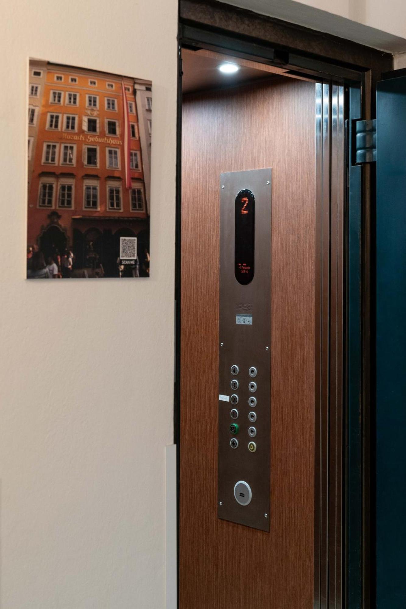 Altstadt-App. Domblick! Salzburg Zewnętrze zdjęcie